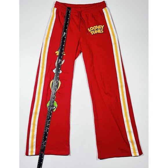 Looney Tunes Sweatpants Womens Small Red Fleece Characters Logo Wear - Picture 4 of 7